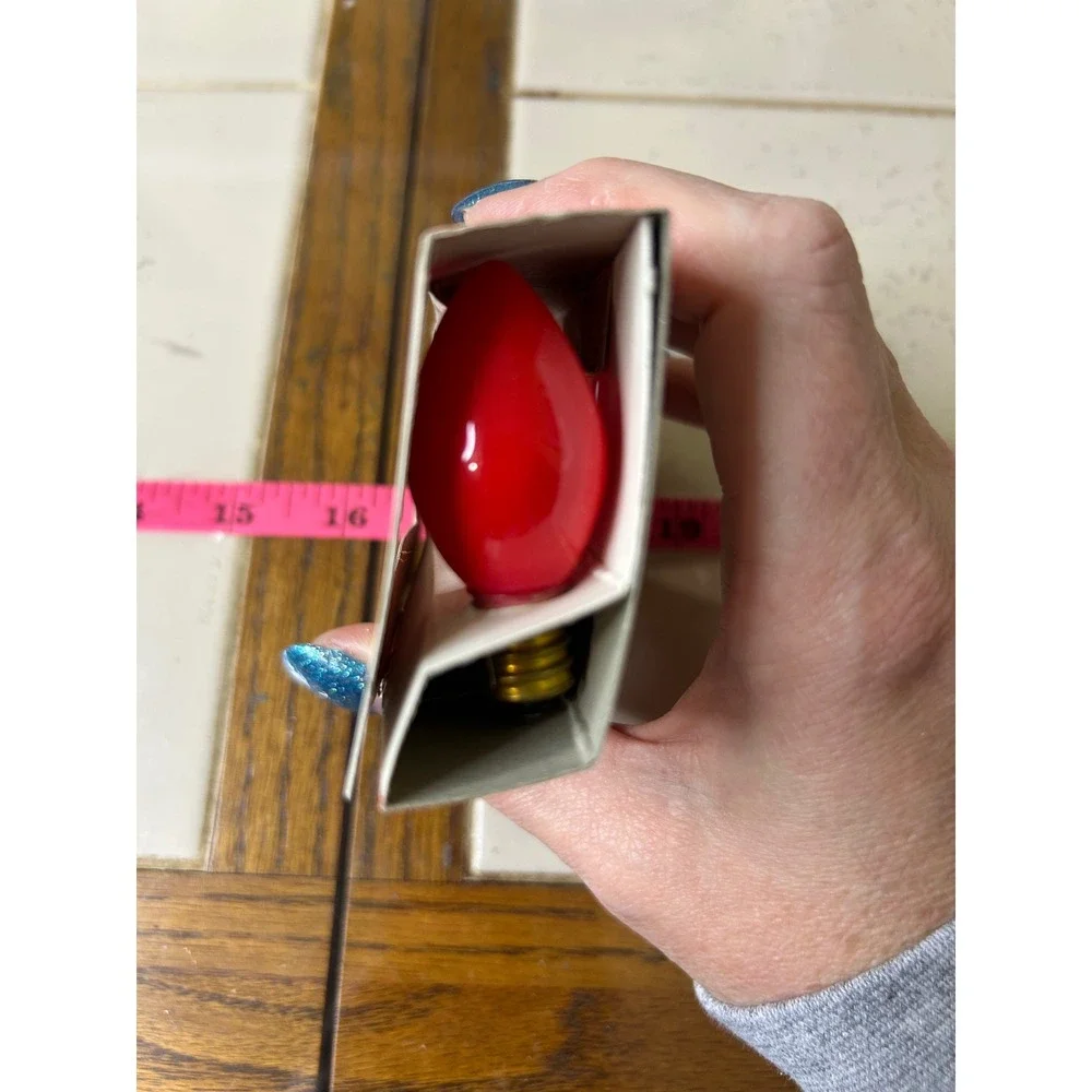 MerryBrite Four C7 Red Replacement Bulbs 120 Volts 5‎ Watts Indoor Outdoor